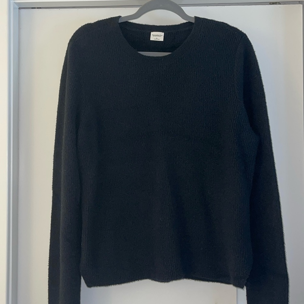 Black Soft A&F Collection sweater
